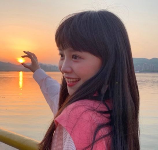 可爱甜美快乐的女生微信头像