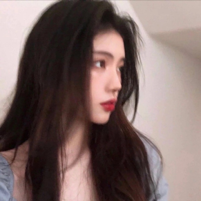 精致超美的女神复古微信头像