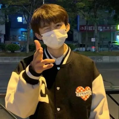 俏皮搞怪的情侣头像