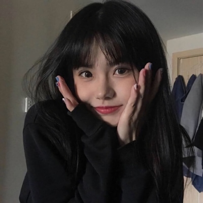 唯美有意境最新的女生微信头像