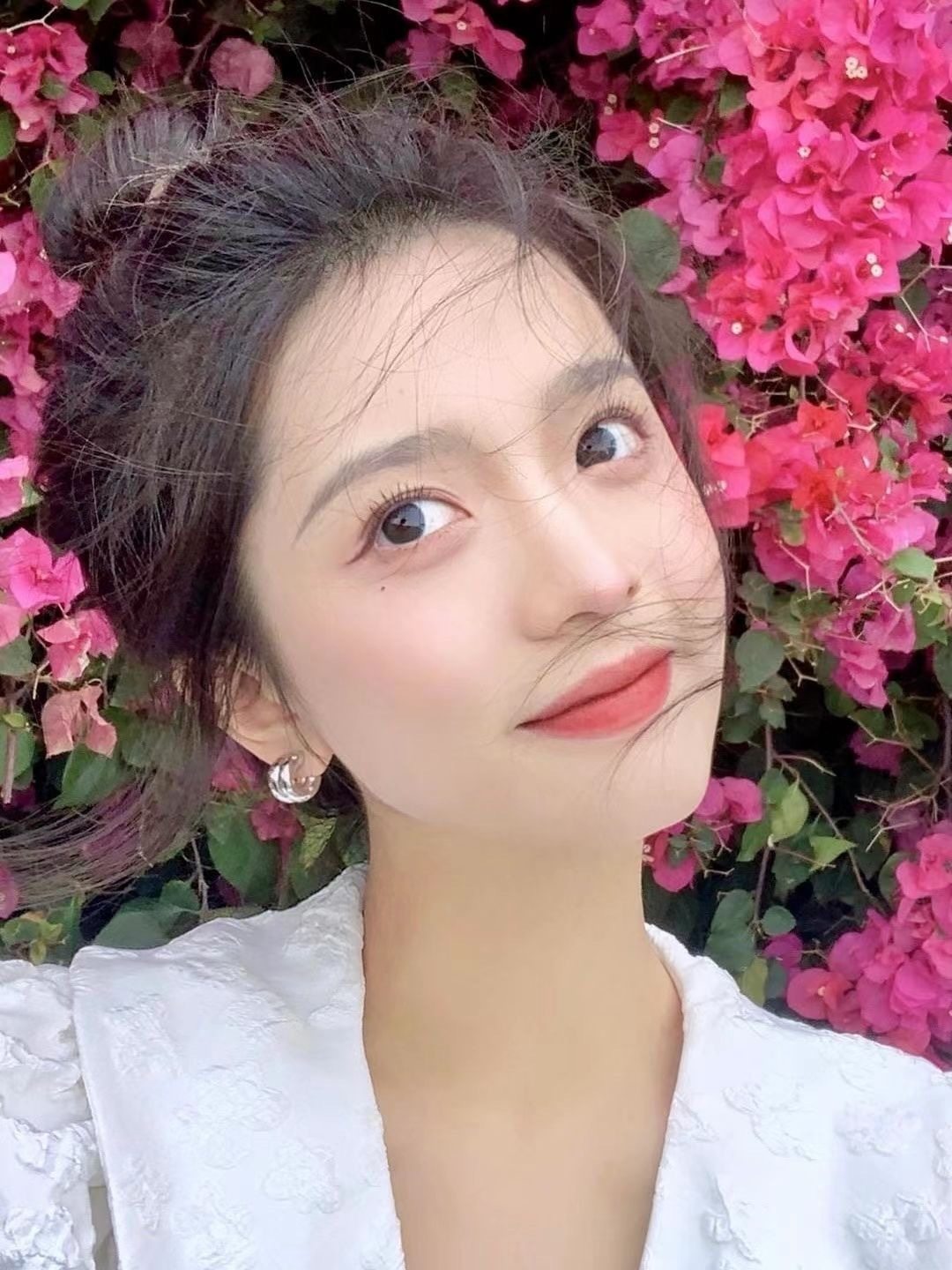 甜蜜的好闺蜜微信头像