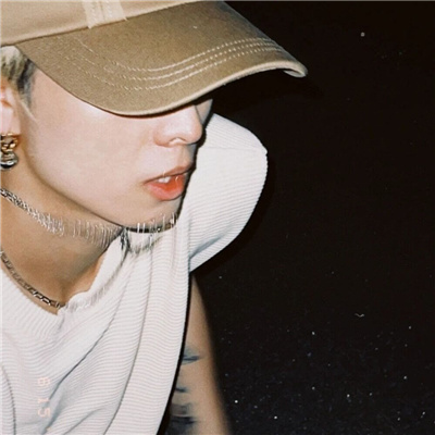 胶片质感复古男头