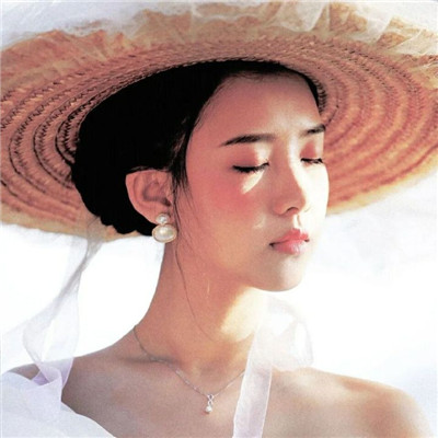 复古有韵味的女神微信头像