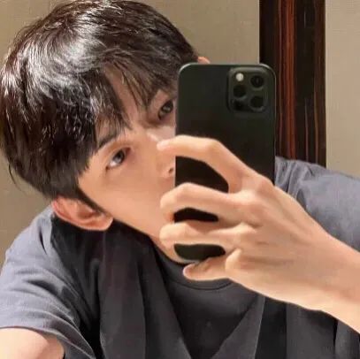 02.24抖音最火头像