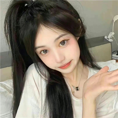 暖色系温柔美女头像