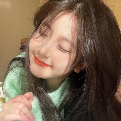 不被定义的魅力女生头像