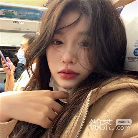 很潮又很好看的美女背景