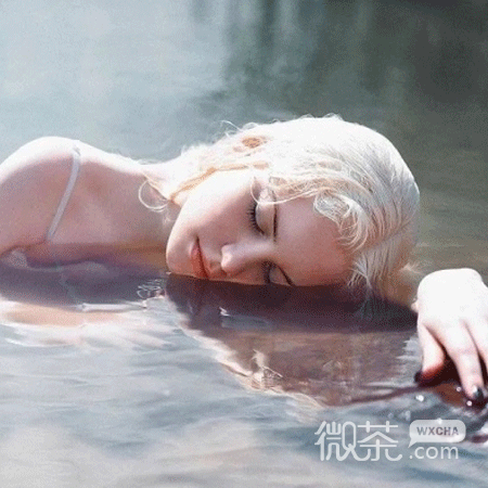 超级精致复古的欧美风美女图片