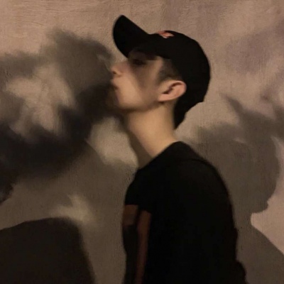 不露脸但有气质的潮流男生头像