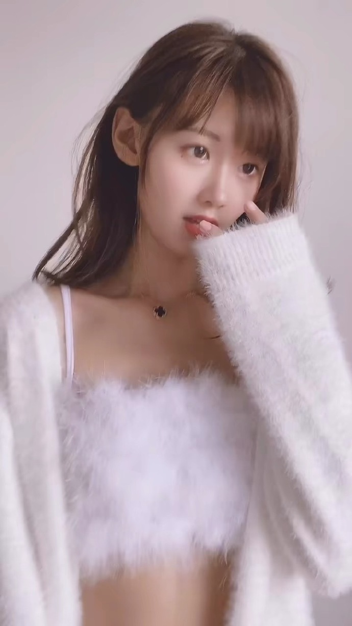 性感网红美女微信素材图片