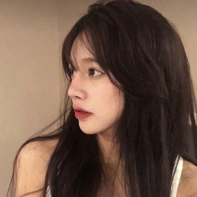 丧系伤感惹人怜爱的女生头像