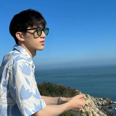 高质量的男头很精致又耐看