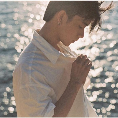 一眼就沦陷的男友力爆棚的男生微信头像