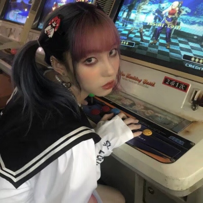 潮流霸气酷拽女生微信头像