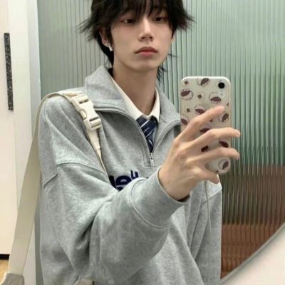 最新帅气冷漠男生头像