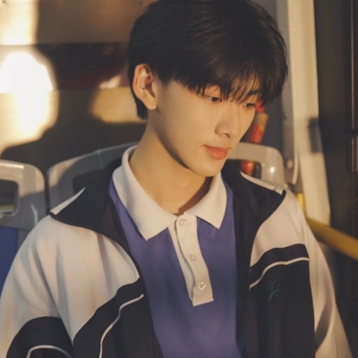 Ins风超酷超帅气男生微信头像