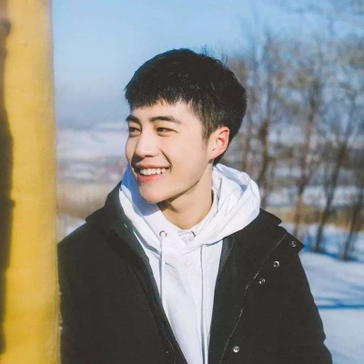 长相眉清目秀的男生微信头像