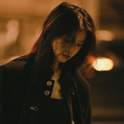 唯美又有点伤感的女生头像