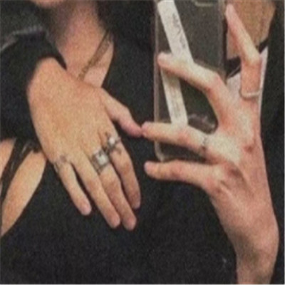 表达自己很忙的趣味表情