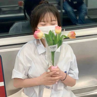 很有氛围感又甜美的情头