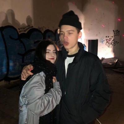 恩爱有加又宠溺的情头