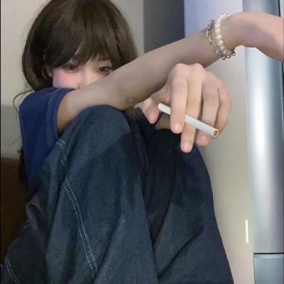 唯美又很质感的网红女生头像