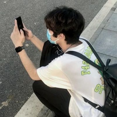 小众风格男头真人很帅气