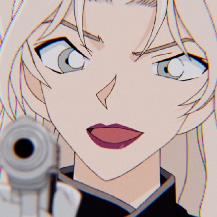 名侦探柯南酷酷的摩姐微信头像