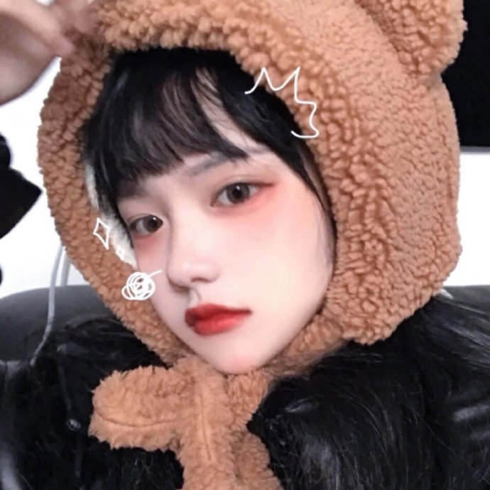 可爱卖萌的美少女微信头像