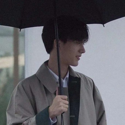 很帅气颜值超高的男生头像