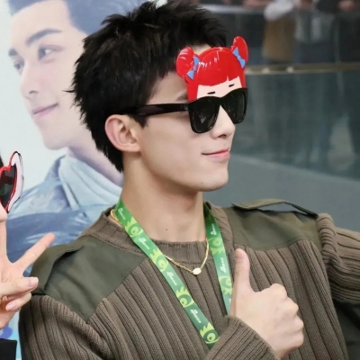 一人一半好看的情侣微信头像