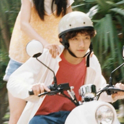 潮流好看的情侣微信头像