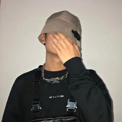 超酷的热门男生头像