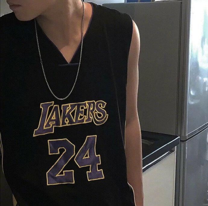 独特萌宠男生微信头像