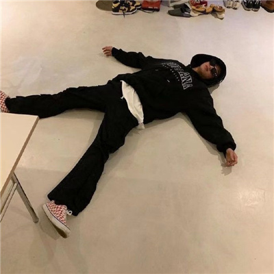 热爱生活的女头