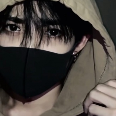 抖音超火的帅气不露脸的男生头像