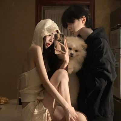 很宠溺的双人情侣头像