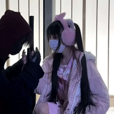 最好看的甜蜜校园情侣微信头像