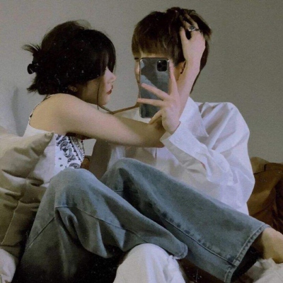 甜蜜双人情侣微信头像