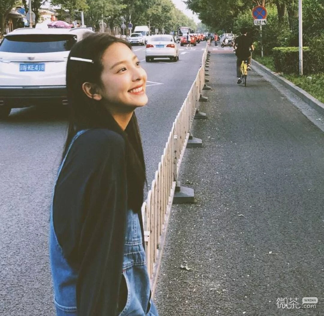 绝美女神章若楠微信头像