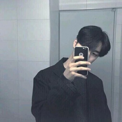 一眼就沦陷的男友力爆棚的男生微信头像