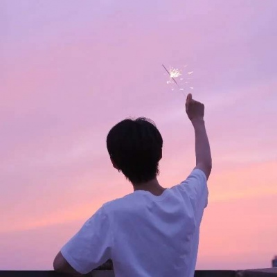 超火的意境情侣微信头像