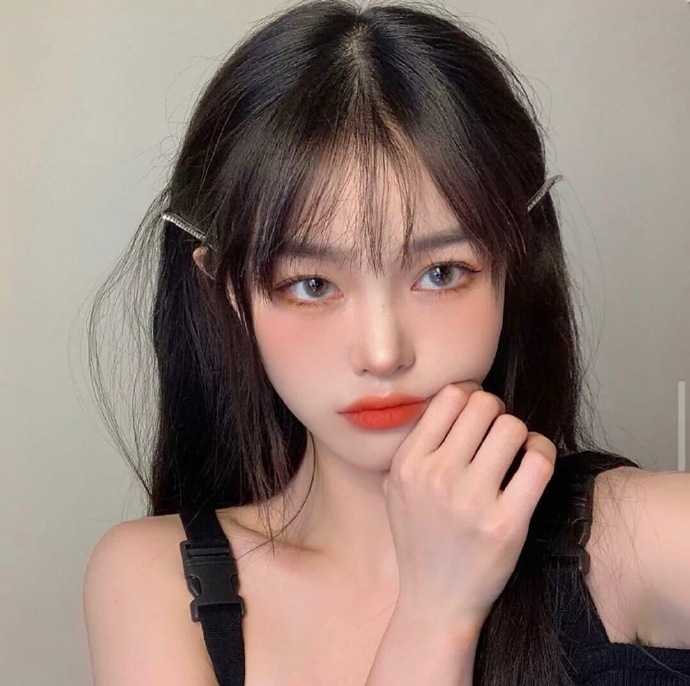 又A又飒的女生个性微信头像