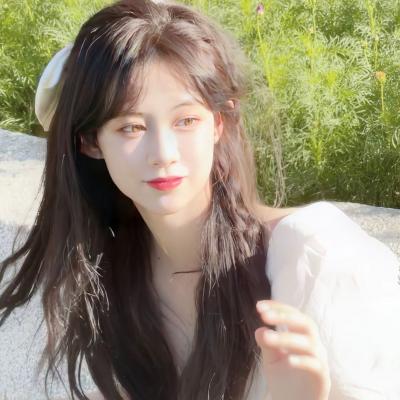 超洋气的女生精致头像