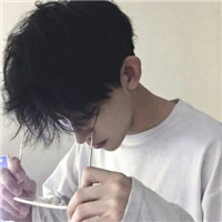 阳光帅气男生微信头像