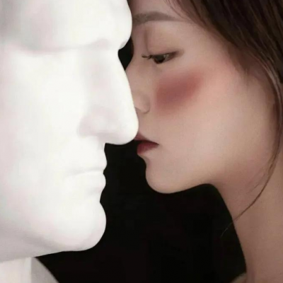 性感妩媚的小姐姐微信头像