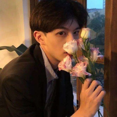 酷酷帅帅的男生微信头像