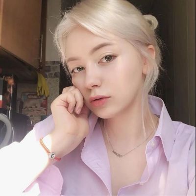 超惊艳的欧美风女生魅力头像