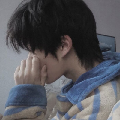 ins文艺可爱的男生微信头像