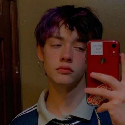 霸气又很酷的欧美男生微信头像